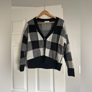 Carly Jean Los Angeles Black and White Checkered Knit Sweater/ Cardigan